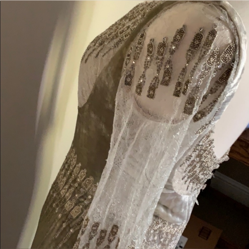 ISO! Vintage Badgley Mischka Gown - Picture 5 of 8